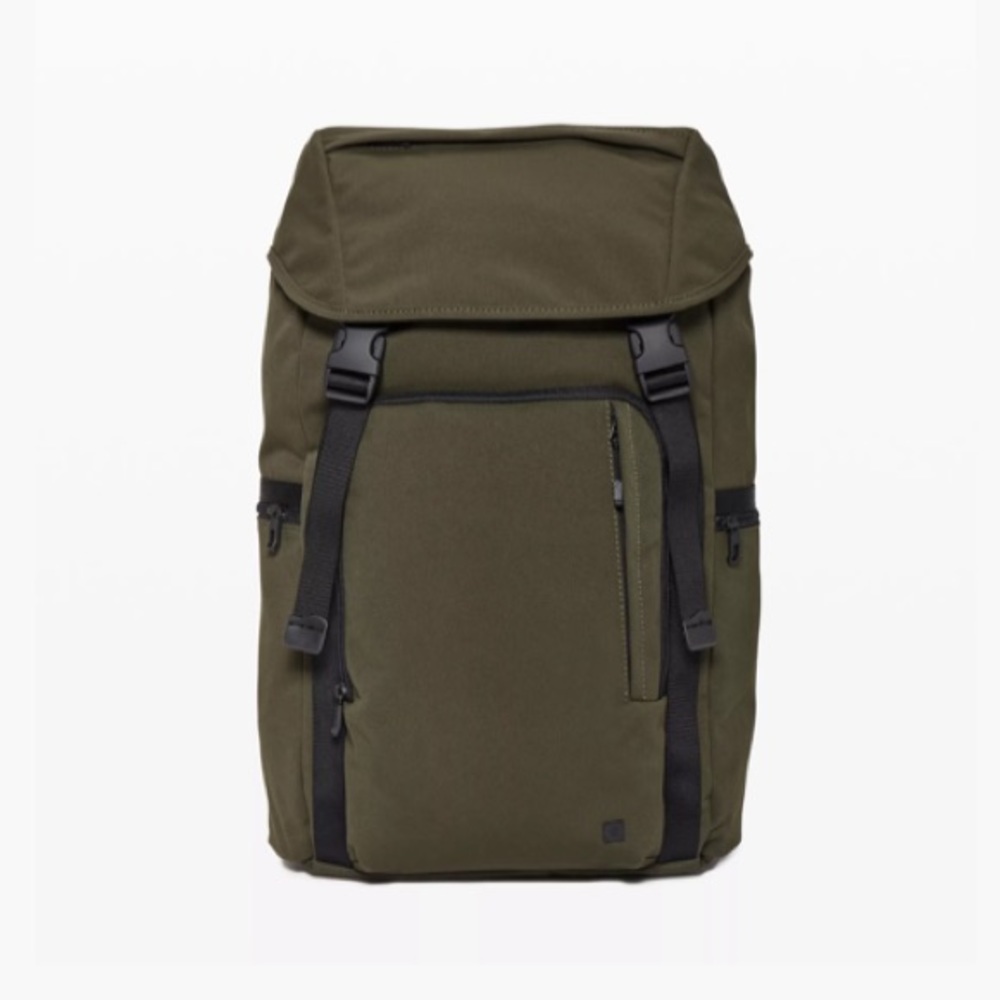 Lululemon command the day backpack 24L olive green